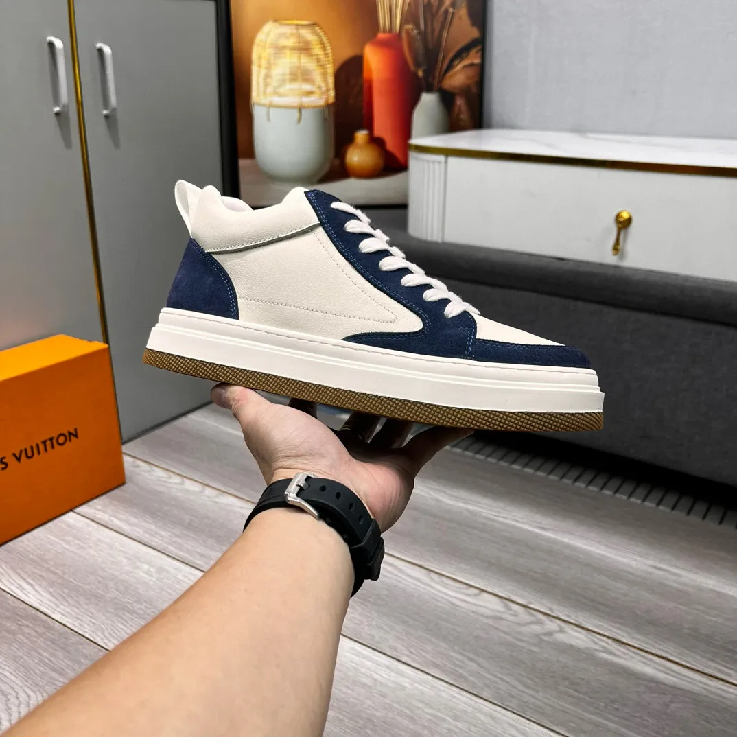 Factory price: 460💰LV's new casual high-top men's shoes👉 👉 Fashionable and versatile, 💞 Simple and elegant style, 🔊 The fabric is made of imported cowhide, ☑️breathable mesh lining, original wear-resistant rubber outsole, exclusive new style, taken in kind, five colors available, code number: 38-44, (45 can be customized)
